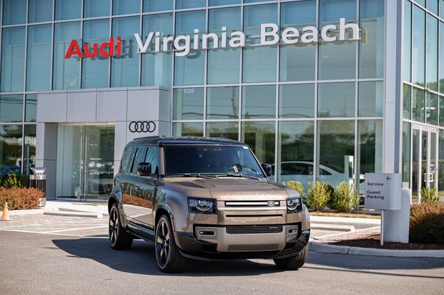 2023 Land Rover Defender 110 X-Dynamic SE AWD