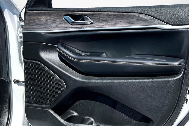 Used 2023 Jeep Grand Cherokee For Sale in Gloucester, MA