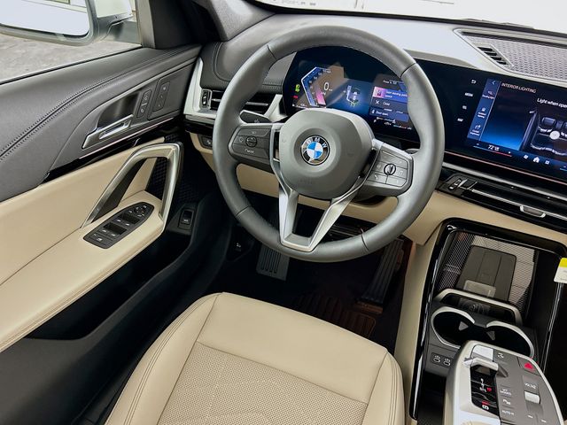 2025 BMW X1 xDrive28i 21