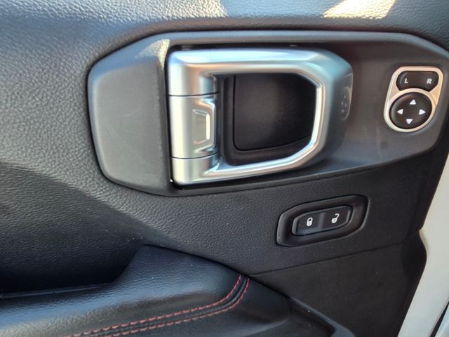 Used 2018 Jeep Wrangler SUV