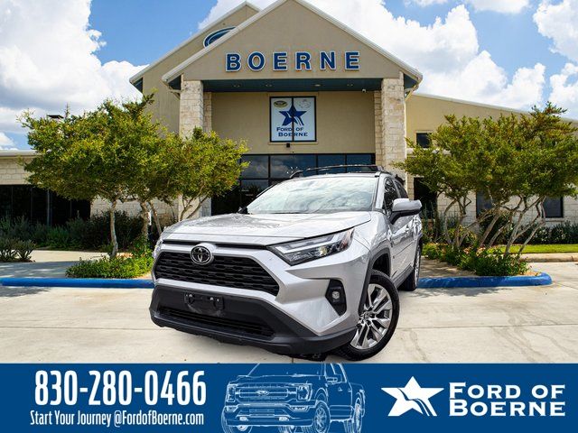 2024 Toyota RAV4 XLE Premium FWD