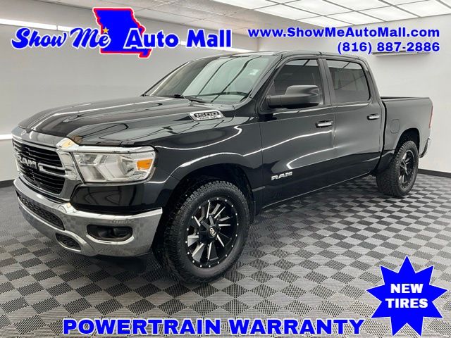Diamond Black Crystal Pearlcoat 2020 RAM 1500 Pickup Truck Four-Wheel Drive 8-Speed Automatic