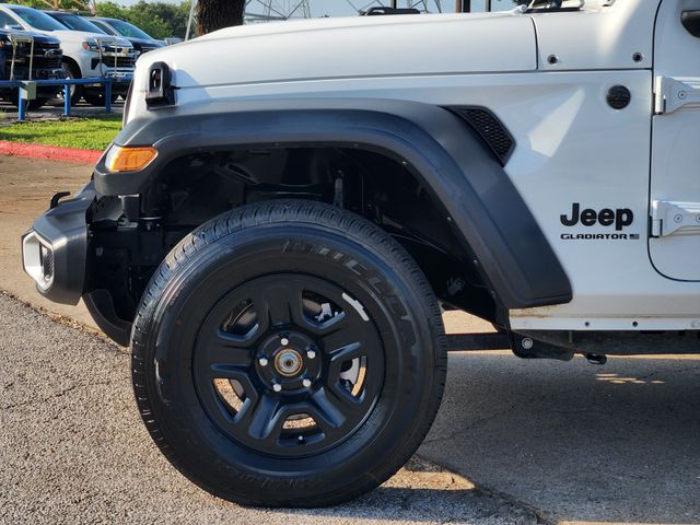 2025 Jeep Gladiator Sport White at Legacy Ford