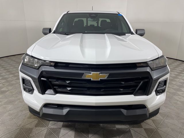 2024 Chevrolet Colorado LT 3