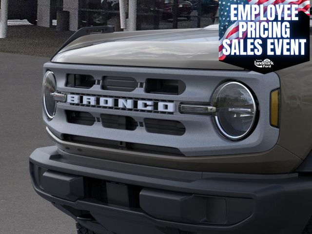 new 2025 Ford Bronco car, priced at $45,184