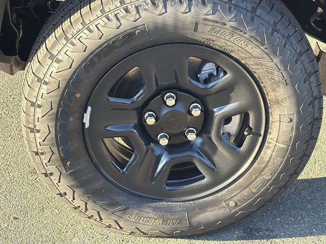 New 2026 Bright White Clear-Coat Exterior Paint Jeep Sport image 16