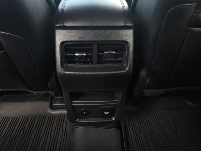 Used 2024 Ford Edge SUV