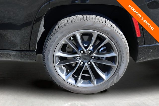 New Car 2025 Jeep Grand Wagoneer  Series Iii For Sale Under $100,000 In Austin, Texas