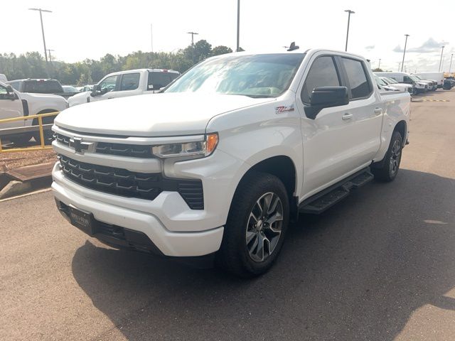 2023 Chevrolet Silverado 1500 RST 3