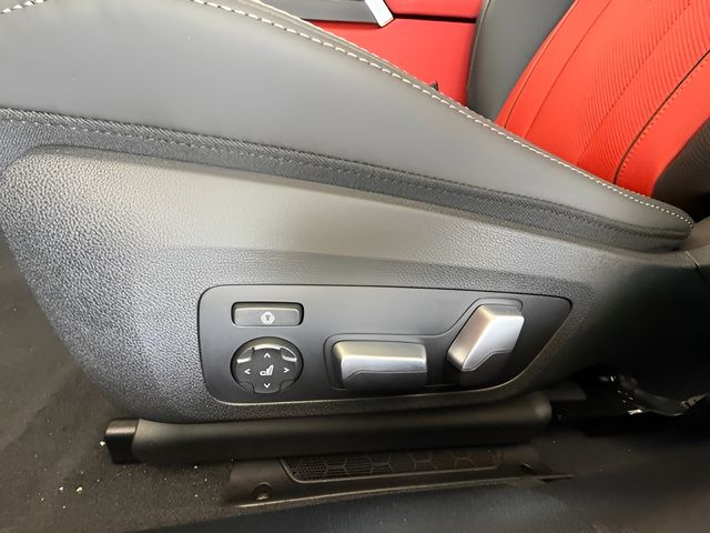 2026 BMW 8 Series 840i - Photo 26
