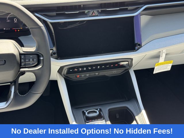 2026 Jeep Cherokee Laredo White at River Oaks CDJR