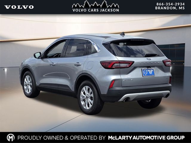 Used 2023 Ford Escape Hybrid SUV