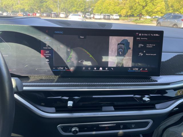 Used 2024 Gray BMW M60i image 17