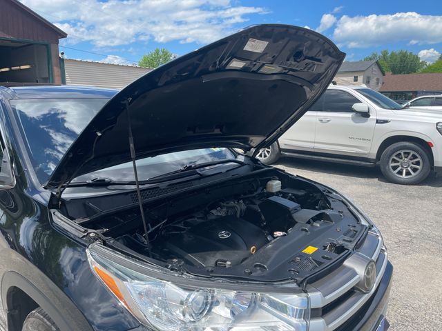 Used 2018 Toyota Highlander SUV