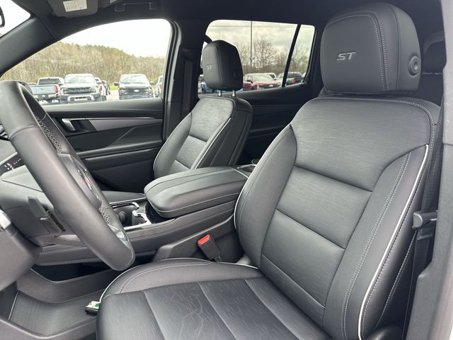 Used 2025 White Buick Sport Touring image 15