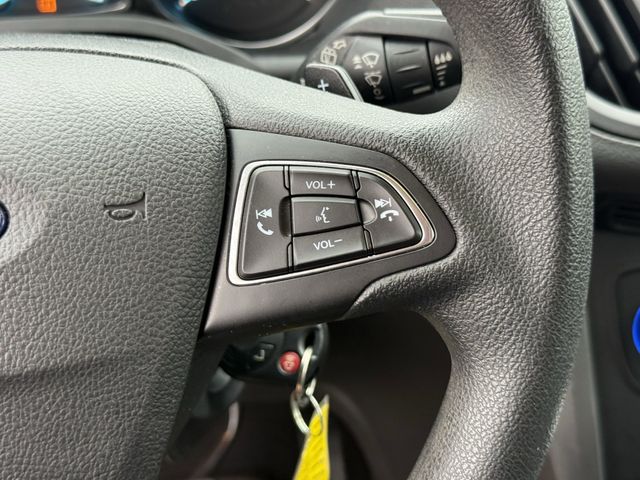 2017 Ford Escape SE Gray at Community Kia