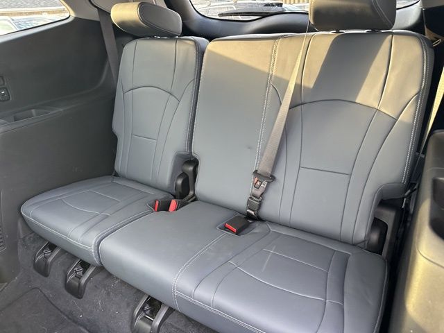 Used 2021 White Buick Essence image 49