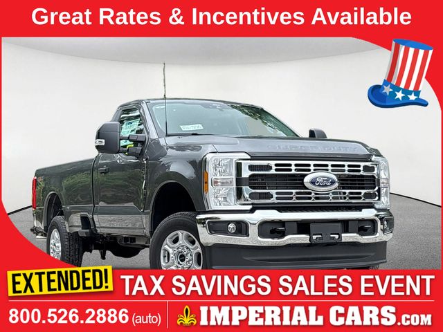 Gray Metallic 2026 Ford F-250 Super Duty Pickup Truck Four-Wheel Drive Automatic