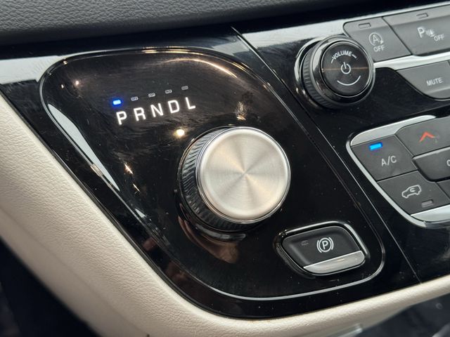 2024 Chrysler Pacifica Touring L White at Community Honda