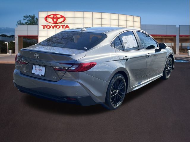 2025 Toyota Camry SE 7