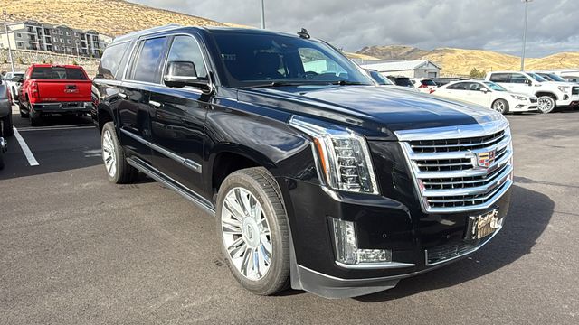 2016 Cadillac Escalade ESV Platinum Edition 2