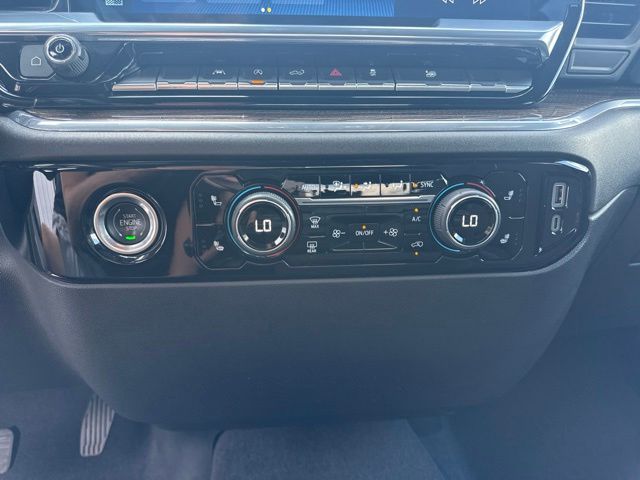 2023 Chevrolet Silverado 1500 LT:L44120A