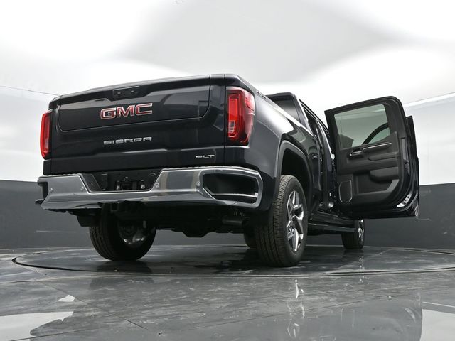 2025 GMC Sierra 1500 SLT 40