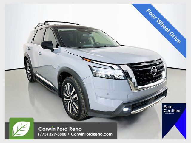 Solid Gray/Super Black 2022 Nissan Pathfinder Platinum 4WD SUV / Crossover All-Wheel Drive 9-Speed Automatic