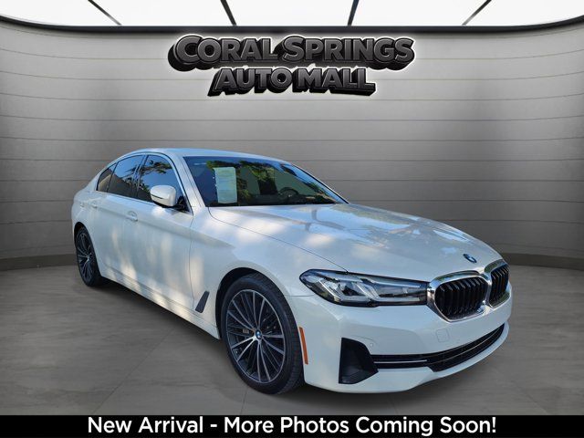 2021 BMW 5 Series 530i