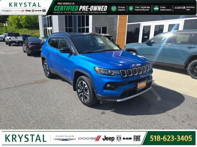 Laser Blue Pearlcoat 2022 Jeep Compass SUV / Crossover Four-Wheel Drive 9-Speed Automatic