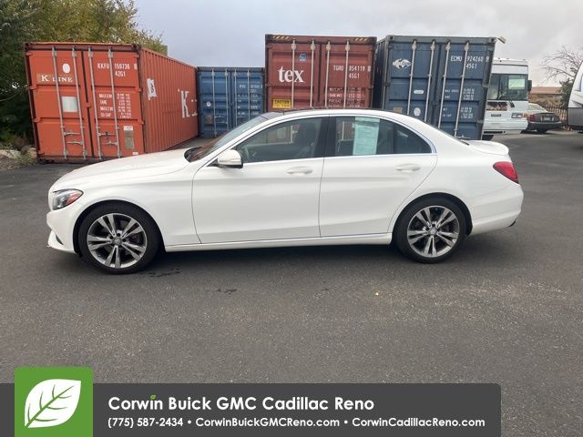 2015 Mercedes-Benz C-Class C 300 23