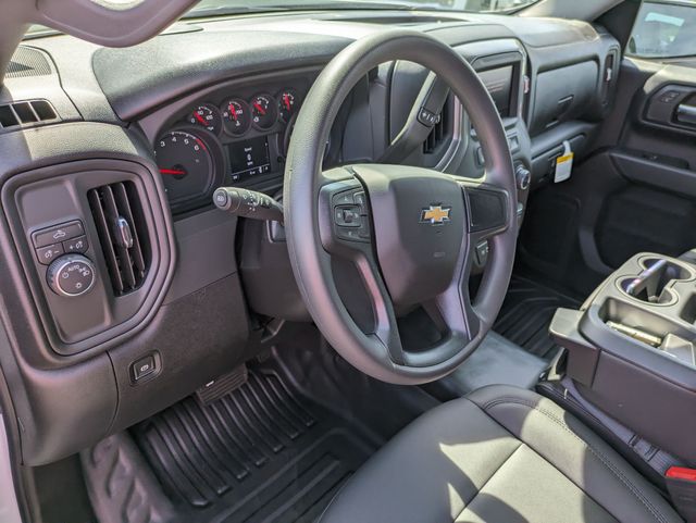 2025 Chevrolet Silverado 1500 WT photo