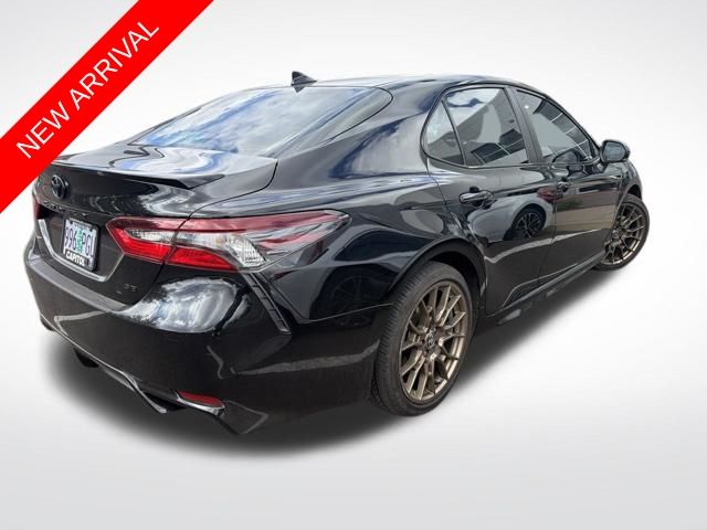 2023 Toyota Camry Hybrid SE FWD
