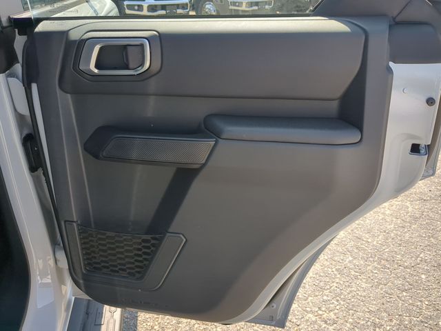 New 2026 Avalanche Gray Ford Base image 36