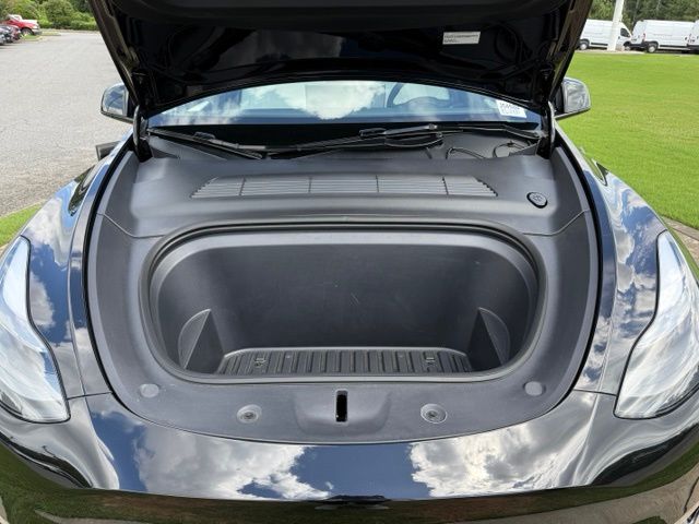 Used 2024 Tesla Model Y SUV