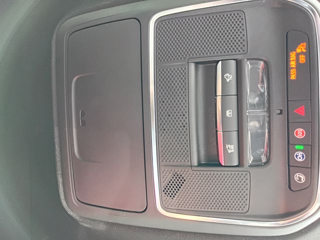 Used 2024 Chevrolet Traverse SUV