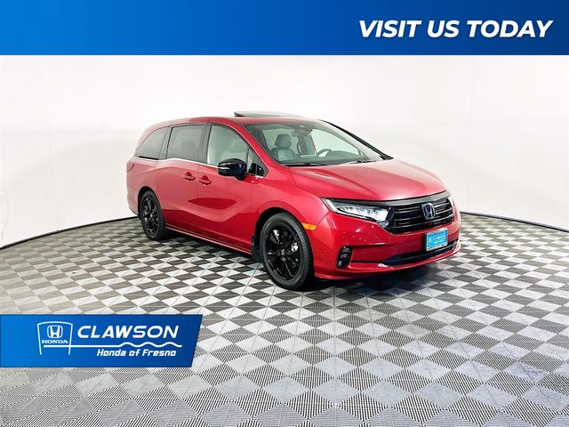 2023 Honda Odyssey SPORT's photo