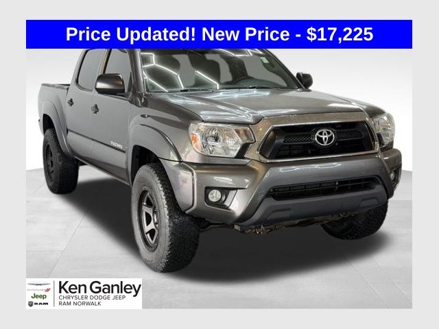 Magnetic Gray Metallic 2014 Toyota Tacoma Pickup Truck Four-Wheel Drive 5-Speed Automatic