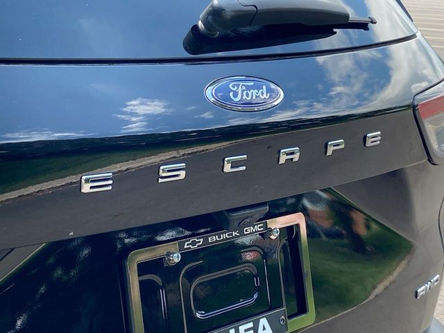 2021 Ford Escape SE 30