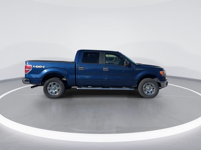 Used 2011 Blue Ford XLT image 2