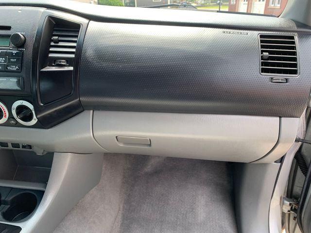 Used 2011 Toyota Tacoma Truck