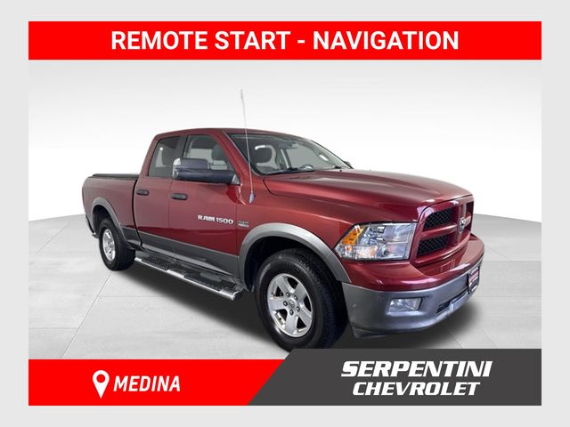 2012 RAM 1500 Rojo (Deep Cherry Red Crystal Pearlcoat) Camioneta Todo terreno 6 velocidades Automática