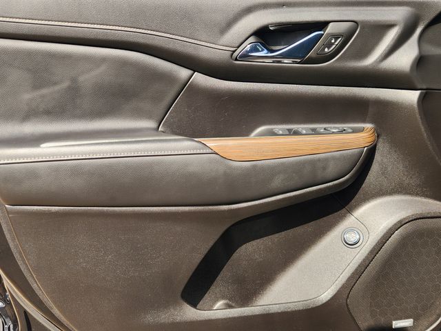 2023 GMC Acadia SLE Black at AutoSavvy Houston Northwest