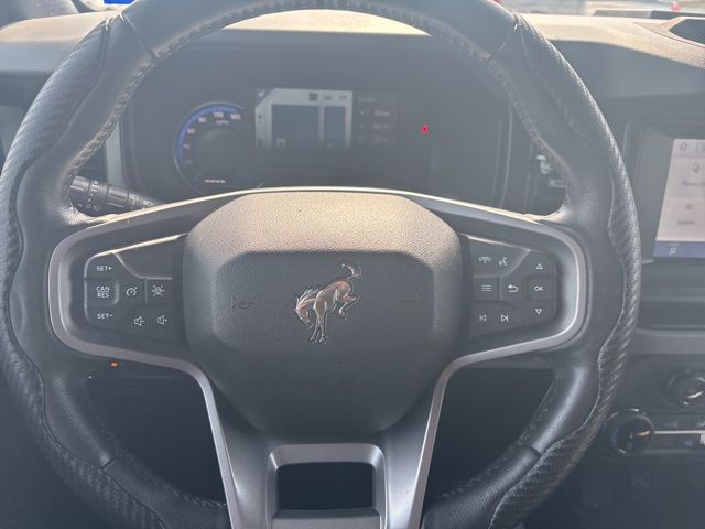 2022 Ford Bronco Big Bend photo