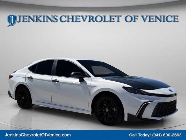 Ice Cap 2025 Toyota Camry SE FWD Sedan Front-Wheel Drive Continuously Variable Transmission