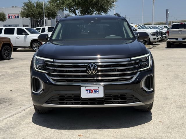 2025 Volkswagen Atlas 2.0T SE w/Technology Black at Gullo Toyota