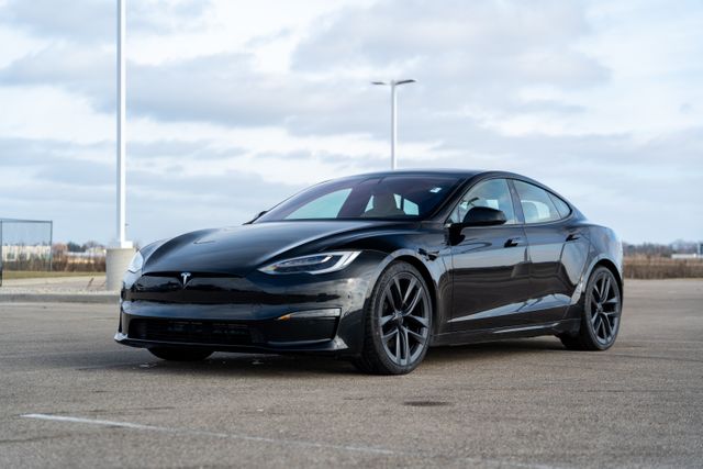 2021 Tesla Model S Plaid 3