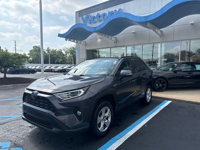 2020 Toyota RAV4 Hybrid XLE