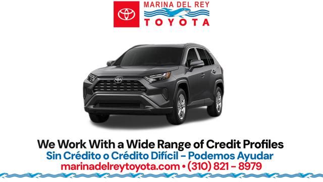 2025 Toyota RAV4 XLE's photo