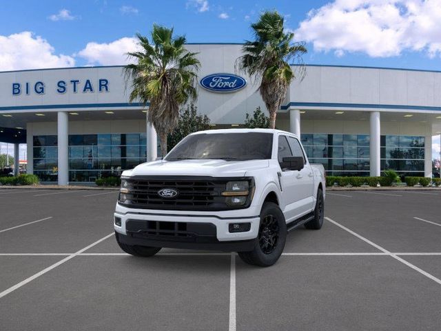 New 2026 White Ford XLT image 2